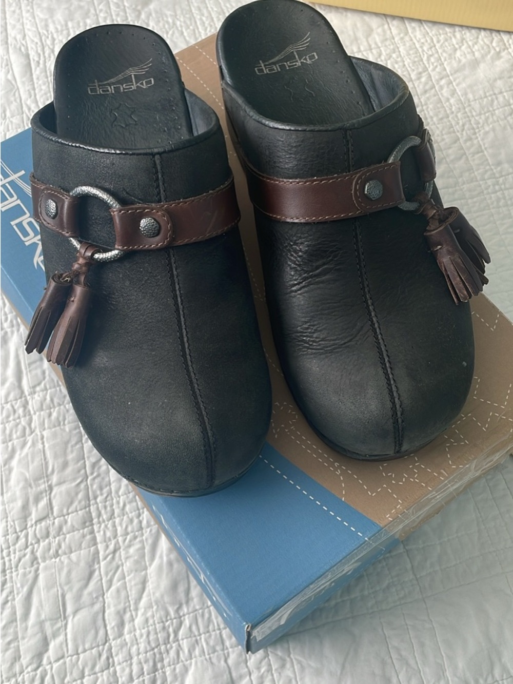 Dansko clogs leather size 39. Washed black with brown buckle
